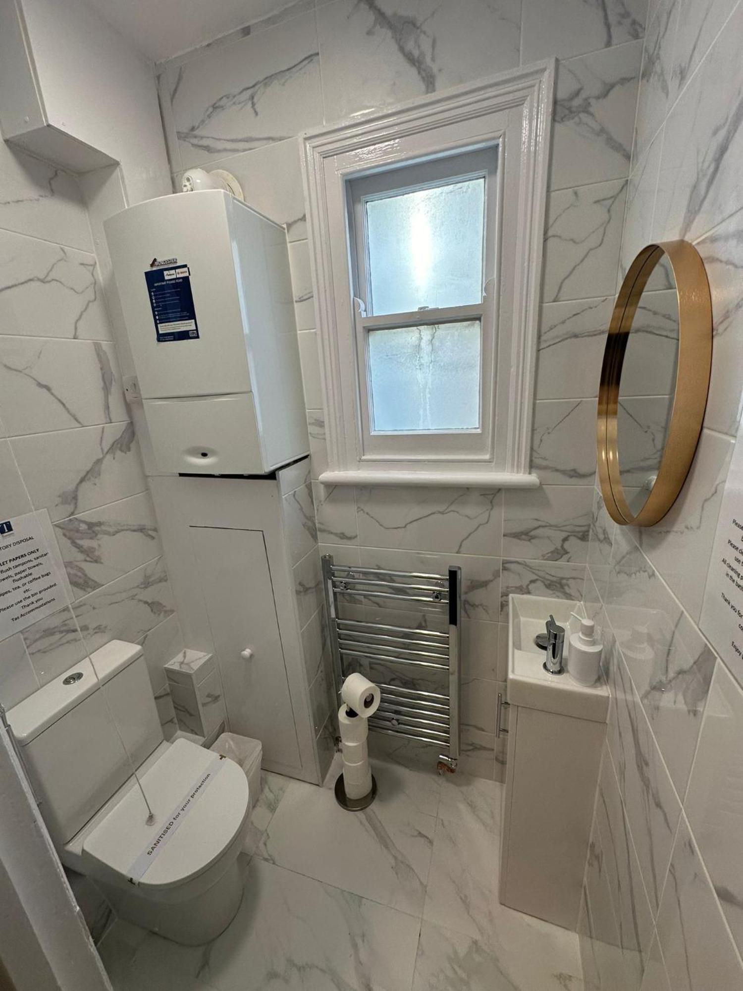 Cambridge Central Rooms - Tas Accommodations 외부 사진