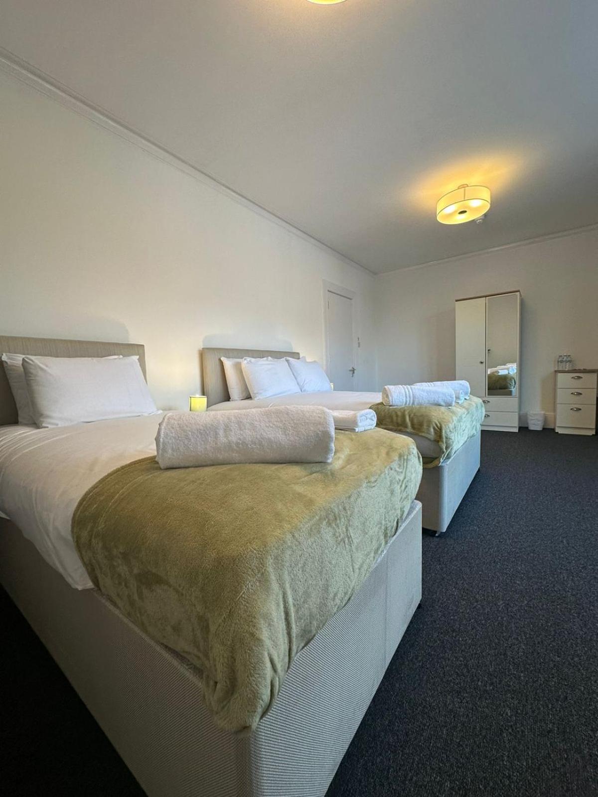Cambridge Central Rooms - Tas Accommodations 외부 사진