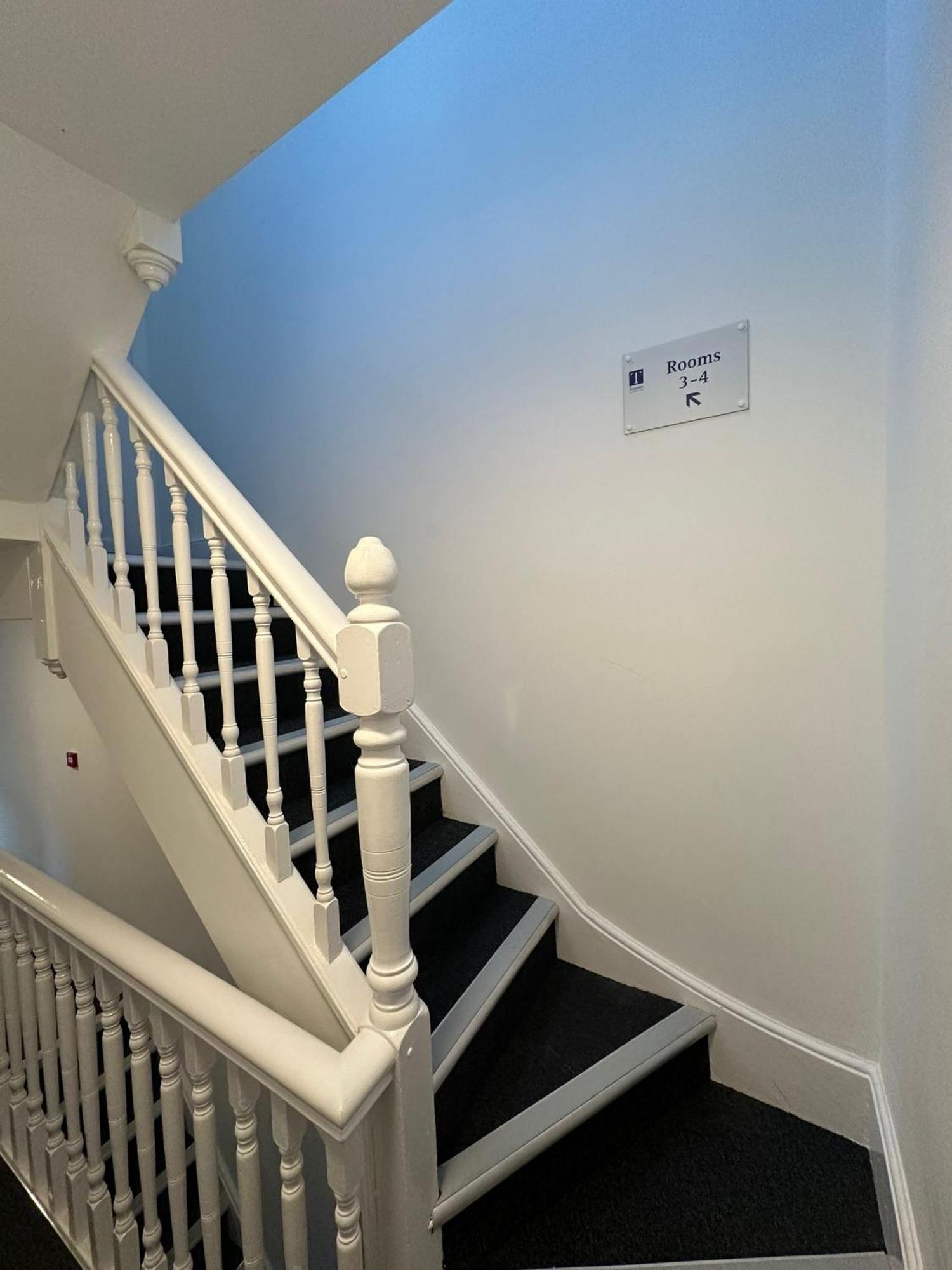 Cambridge Central Rooms - Tas Accommodations 외부 사진
